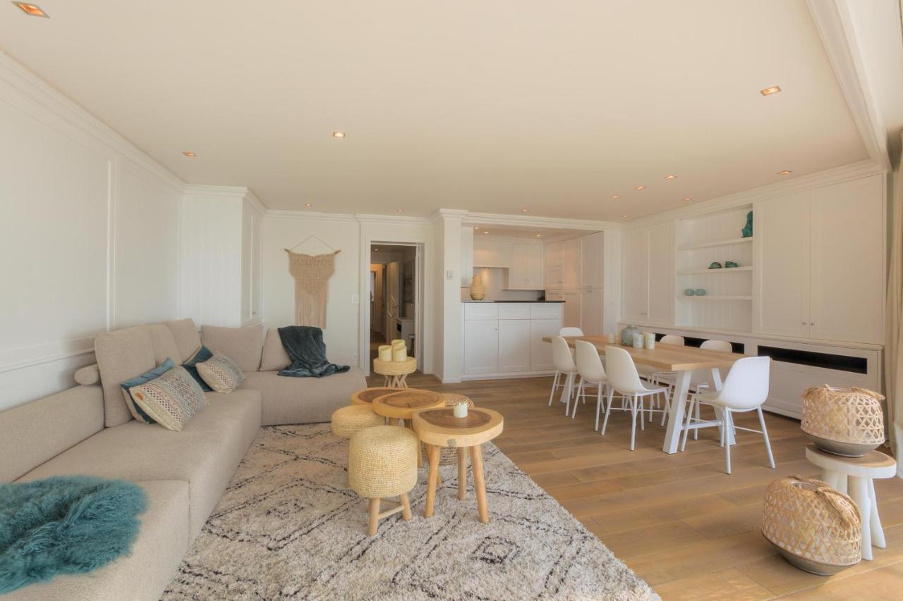 Appartementen Op De Zeedijk In Knokke Op De 3E En 4E Verdieping Van Logie Marie Exteriör bild