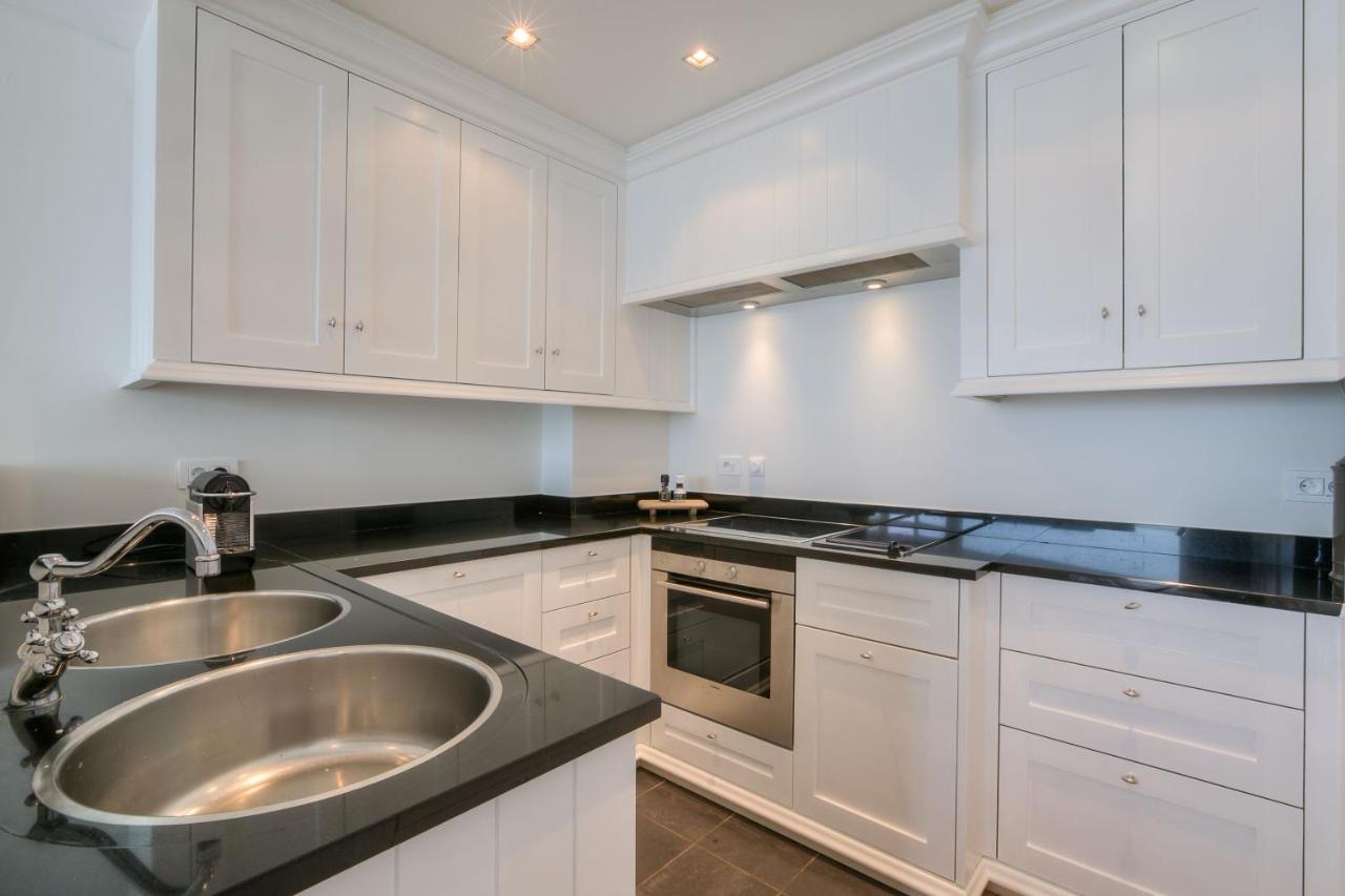 Appartementen Op De Zeedijk In Knokke Op De 3E En 4E Verdieping Van Logie Marie Exteriör bild